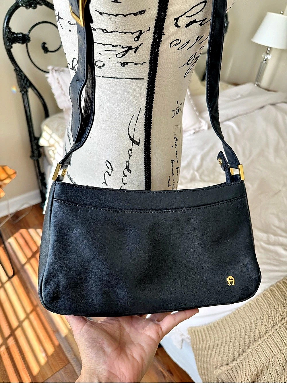 Aigner Black Leather-Look Crossbody Bag